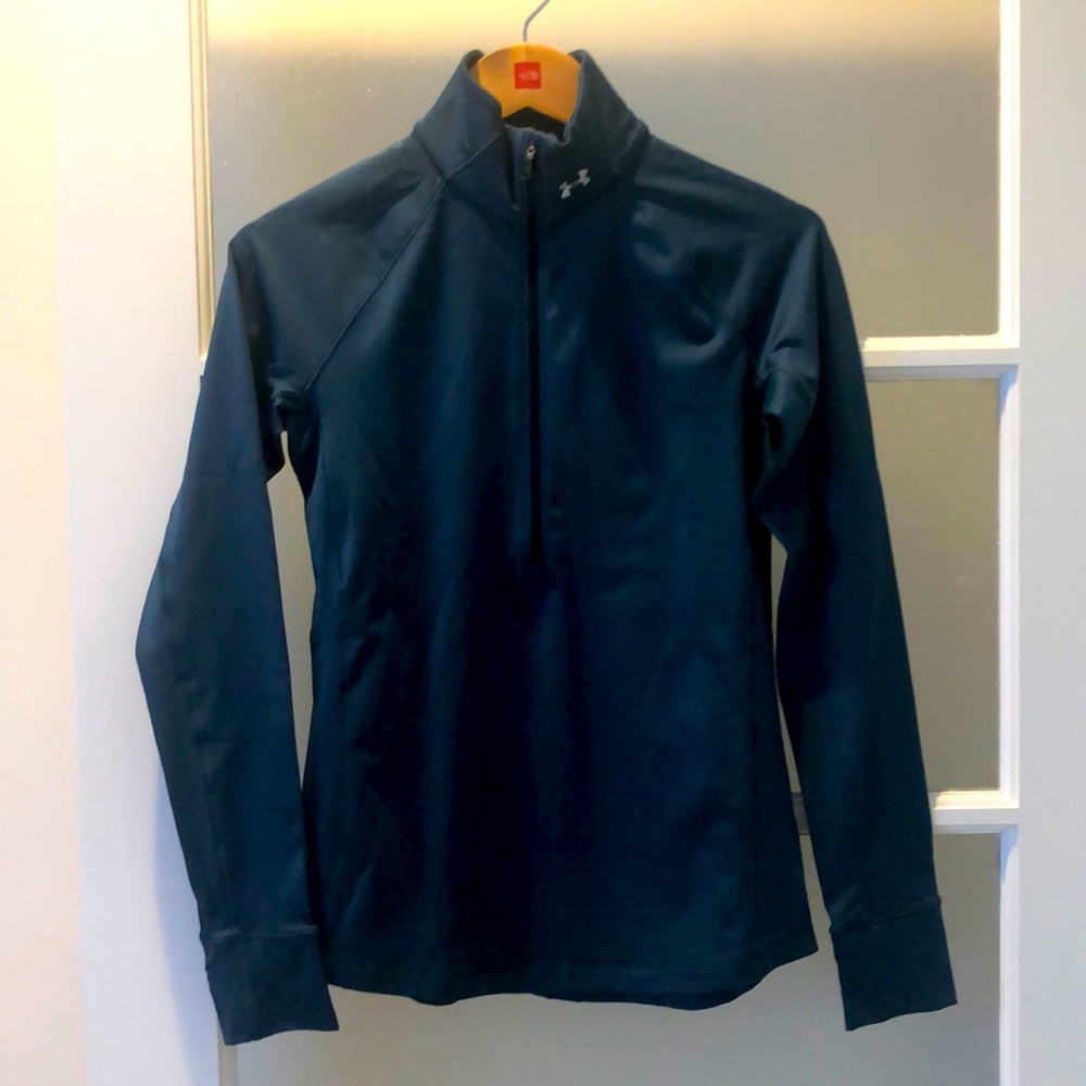 Gorgeous ocean blue Under Armour half zip top